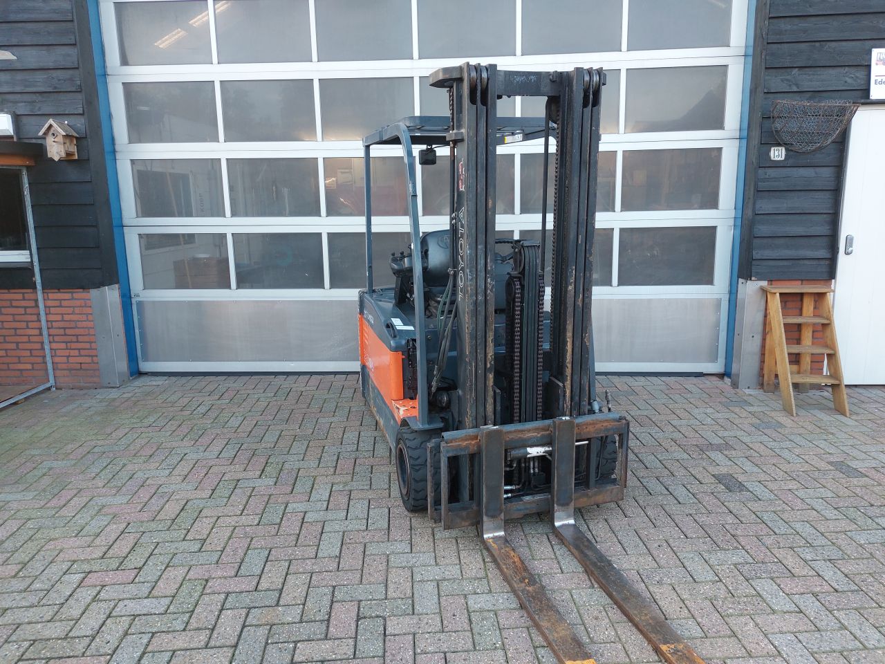 Toyota 7FBE20 triplex sideshift