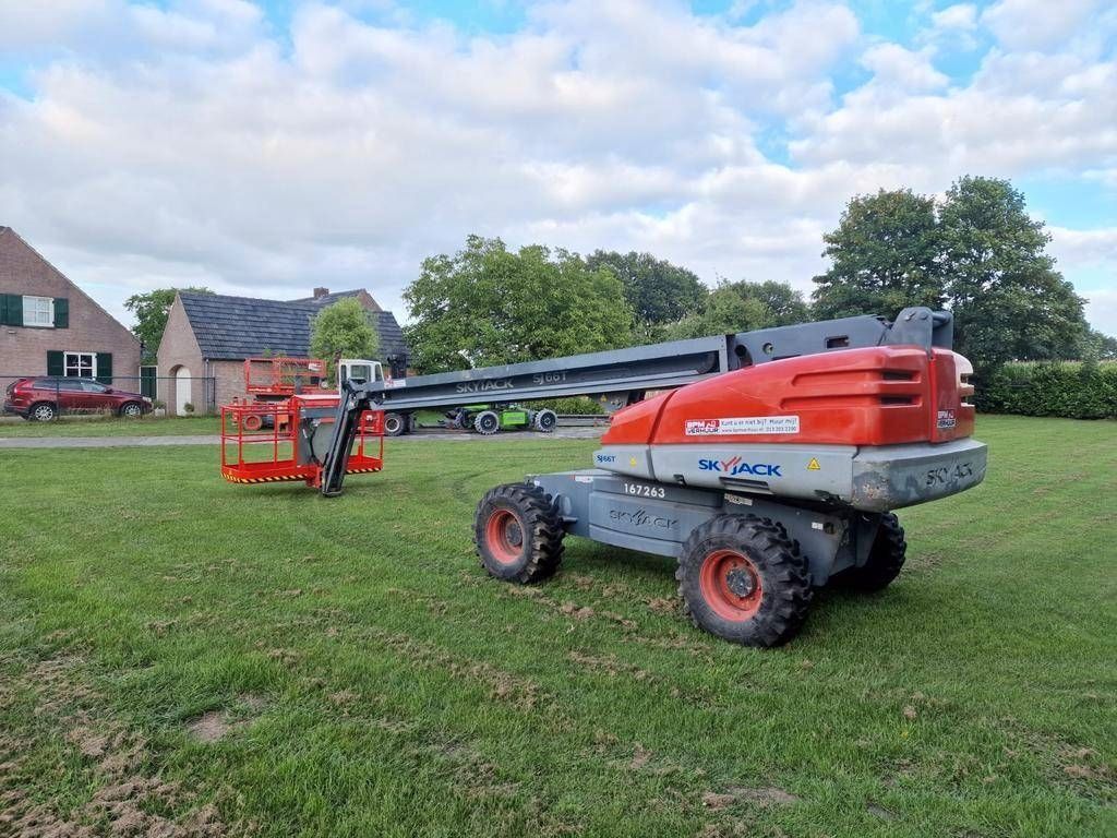 SkyJack SJ66T 4x4 diesel telescoophoogwerker hoogwerker 22