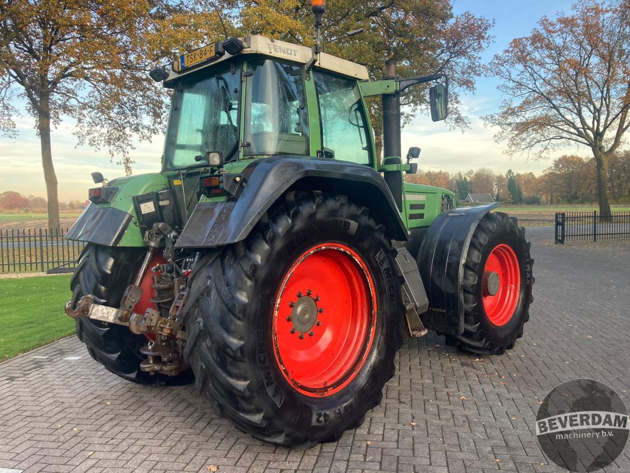 Fendt Favorit 824