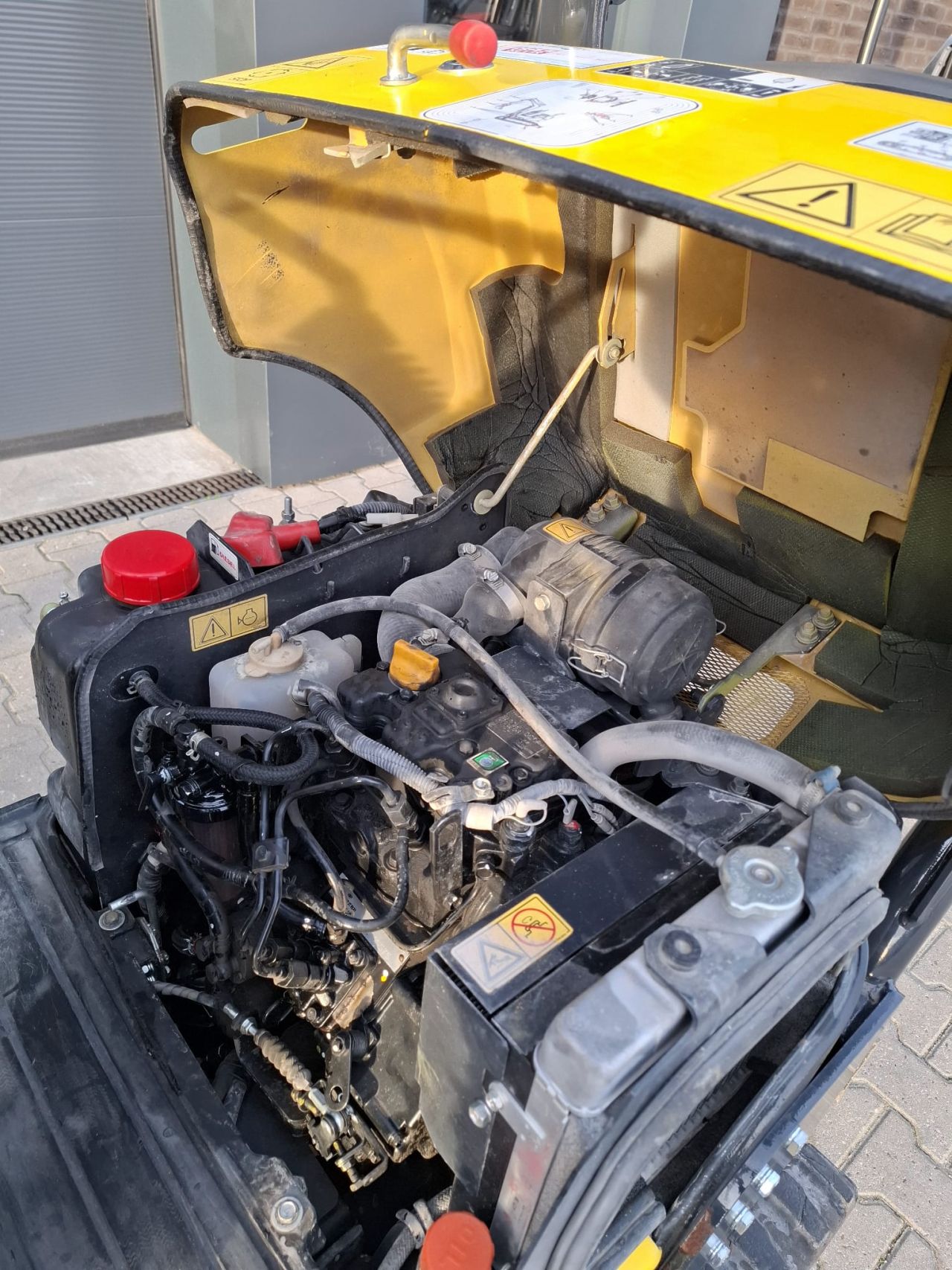 Yanmar sv08 zeer compleet