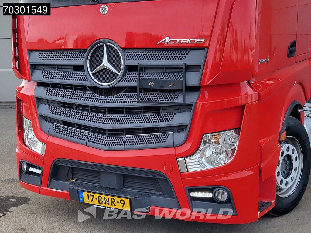 Mercedes Actros 1942 4X2 NL-Truck Mega StreamSpace