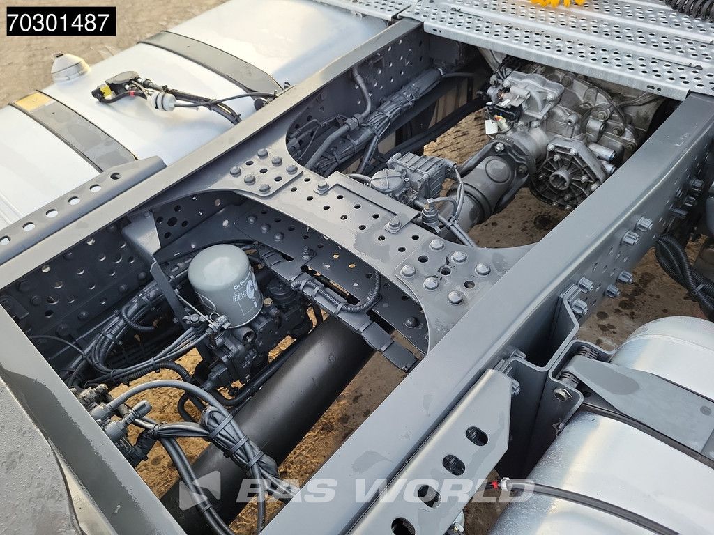 Mercedes Actros Actros 1845 4X2 BigSpace 2xTanks MirrorCam