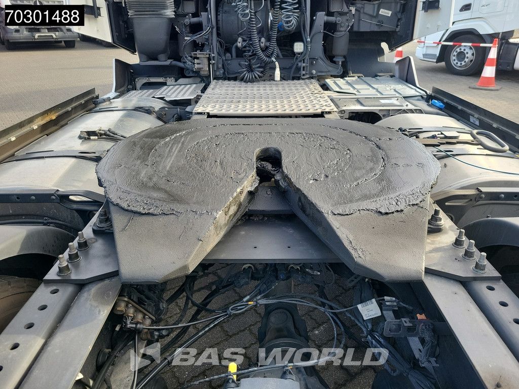 Renault T 480 4X2 Low Mileage! 80% Tyres NL-Truck HSC 2x Tanks