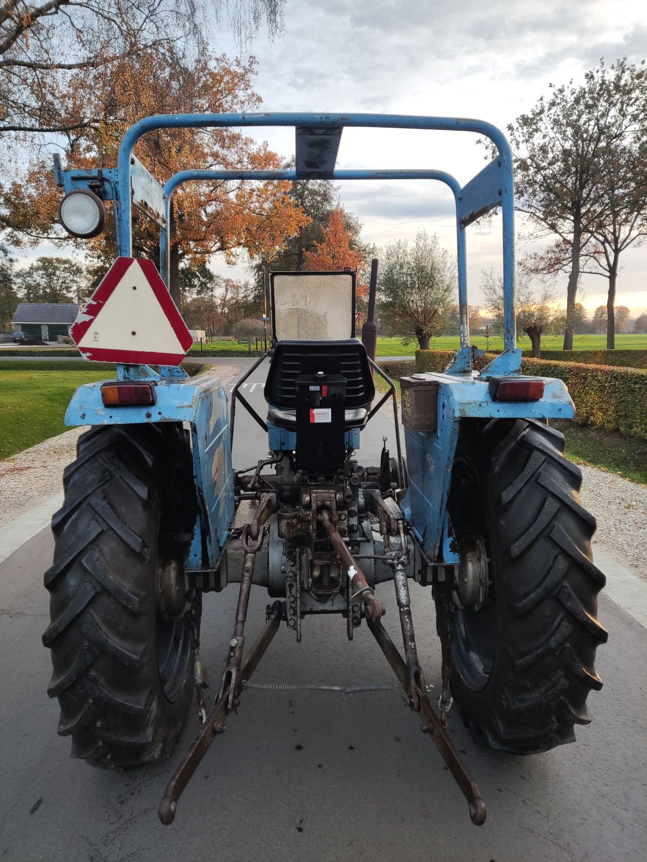 LANDINI tractor (type 6500, 65 pk, rolbeugel)