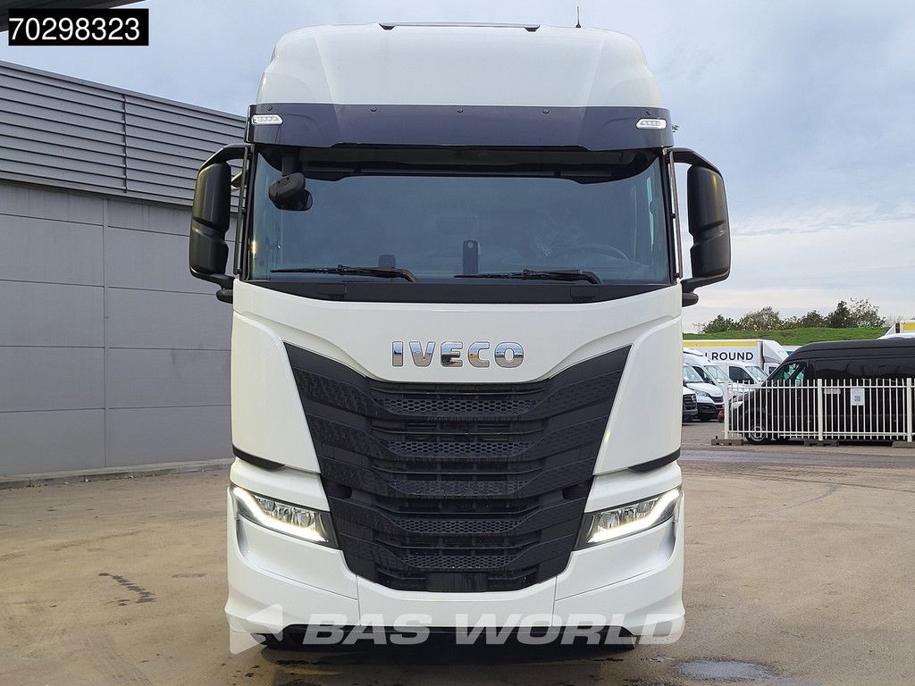 Iveco S-Way 420 4X2 NEW! Chassis, Automatic Standklima 2xTanks Euro 6