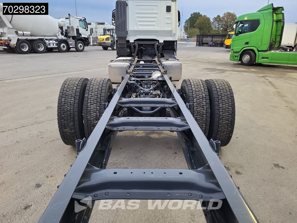 Iveco S-Way 420 4X2 NEW! Chassis, Automatic Standklima 2xTanks Euro 6