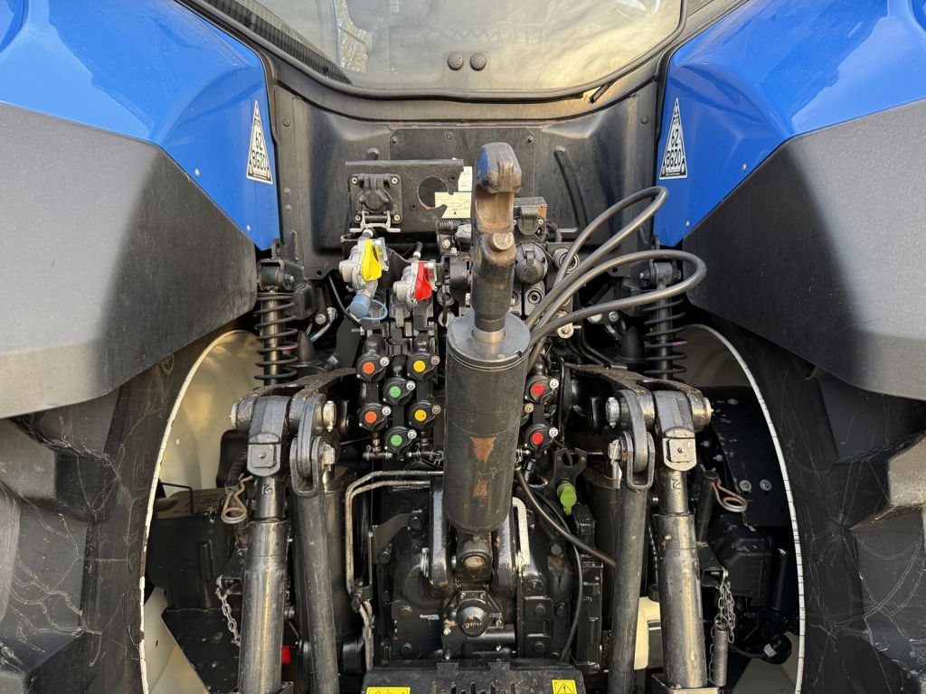 New Holland T7.275HD AC Stage V