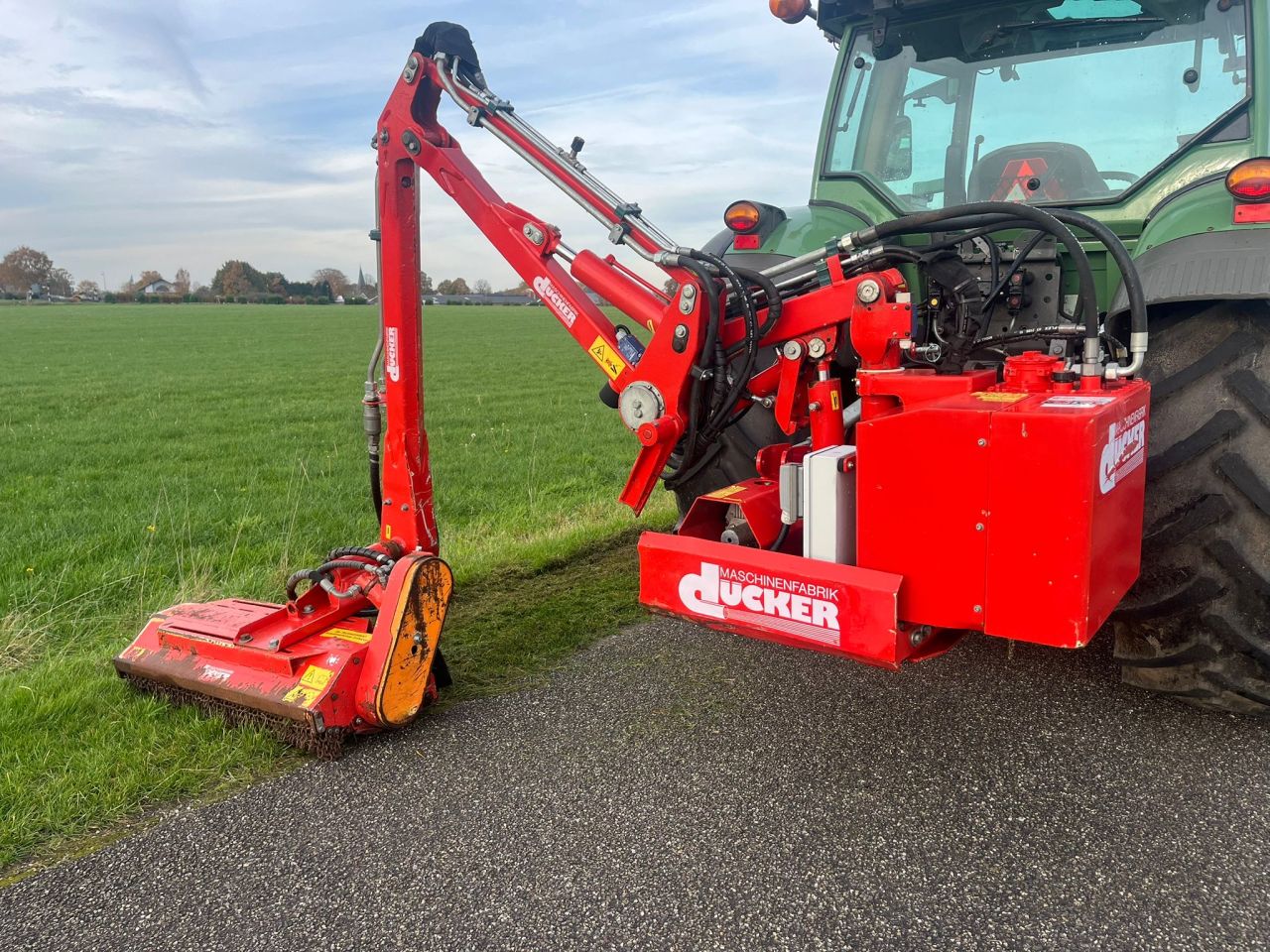 Dücker KBM 350 maaiarm