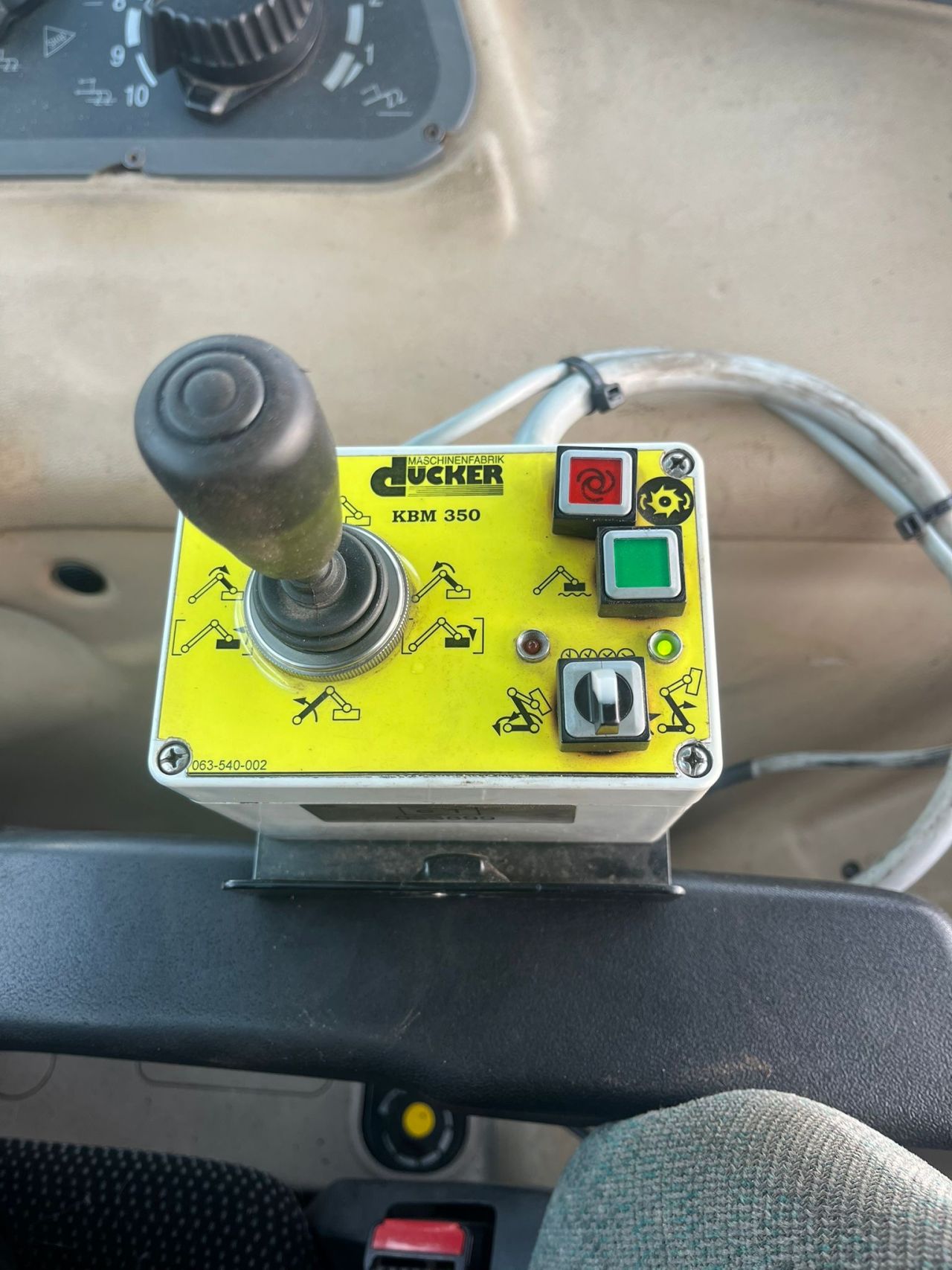 Dücker KBM 350 maaiarm