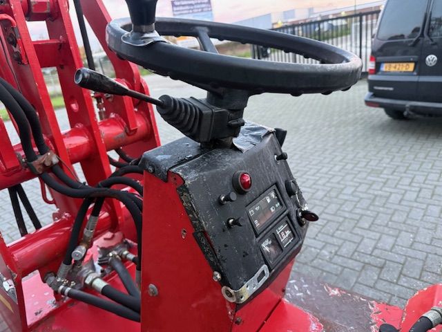 Schaffer 336 Minishovel Kniklader Giant Weidemann Avant