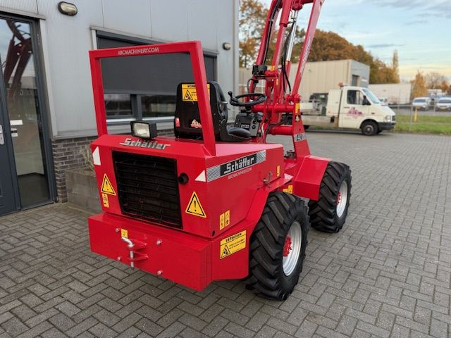Schaffer 442 45PK Minishovel Kniklader Laadscop Giant Weidemann