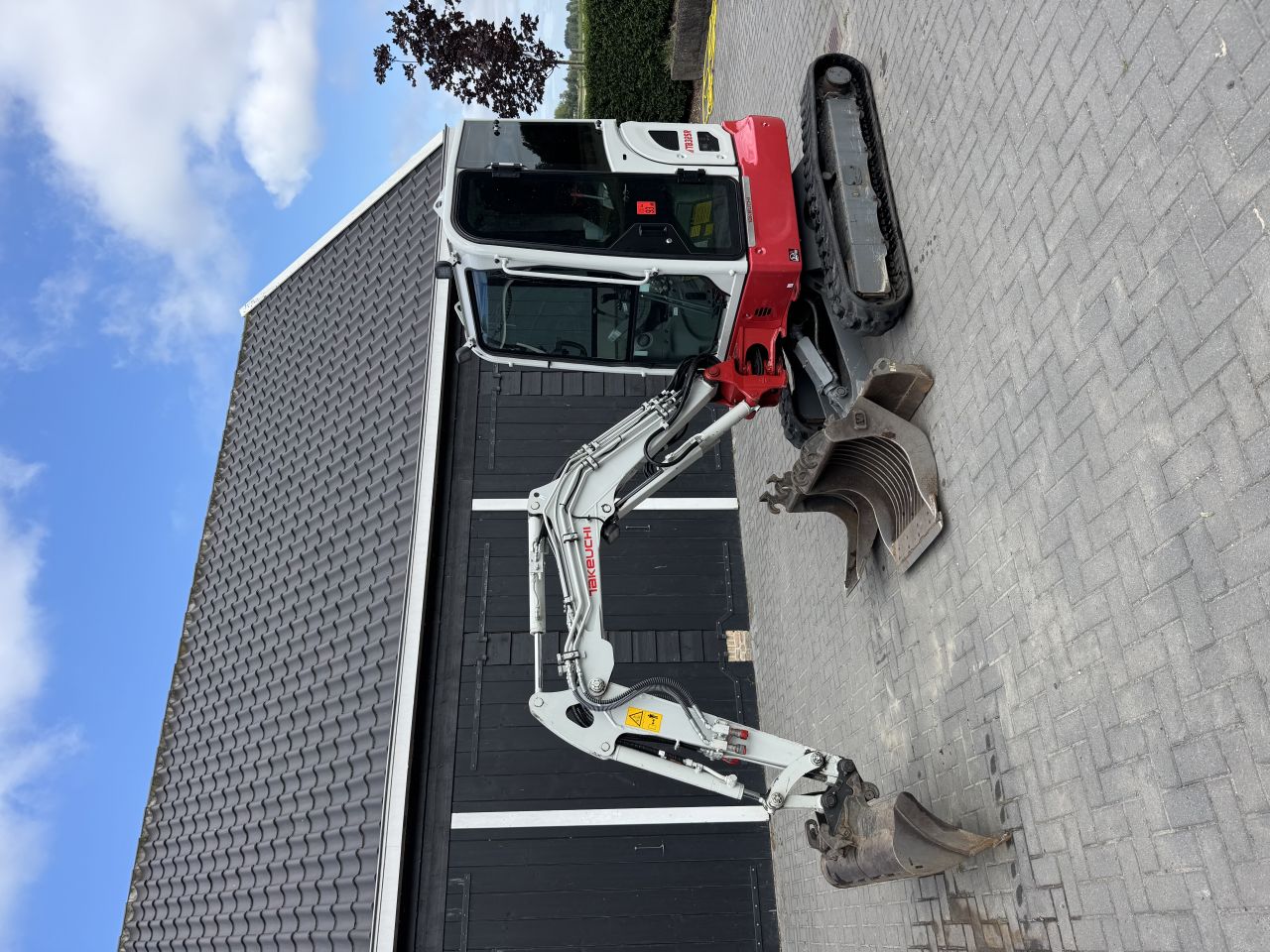 Takeuchi TB325R hele nette staat!!