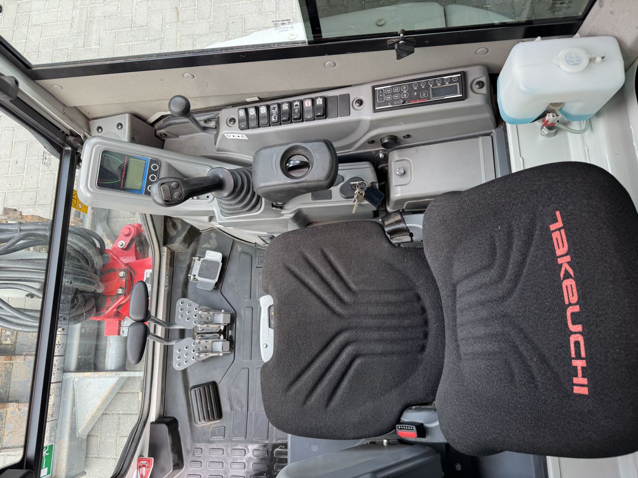 Takeuchi TB325R hele nette staat!!