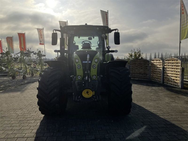 Claas ARION 660 CMATIC CEBIS