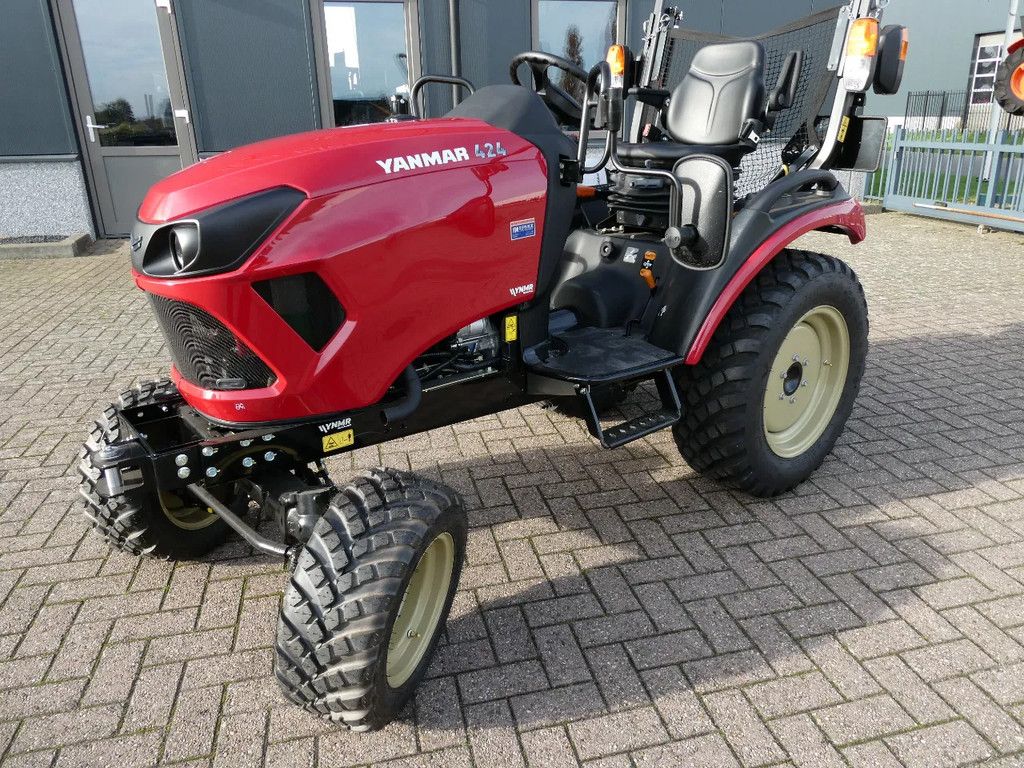 Yanmar SA424 4wd HST / 0001 Draaiuren / Automaat
