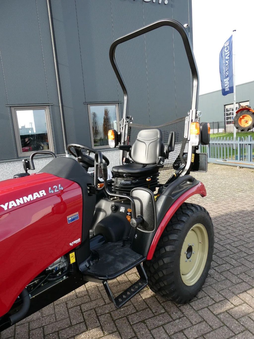 Yanmar SA424 4wd HST / 0001 Draaiuren / Automaat