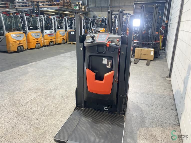 Orderpickers Electric Linde V10-02 2019