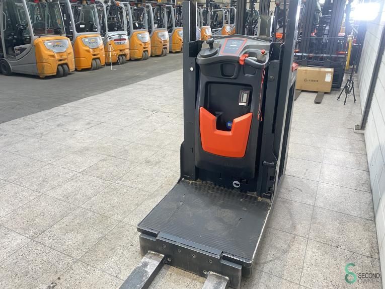 Orderpickers Electric Linde V10-02 2019
