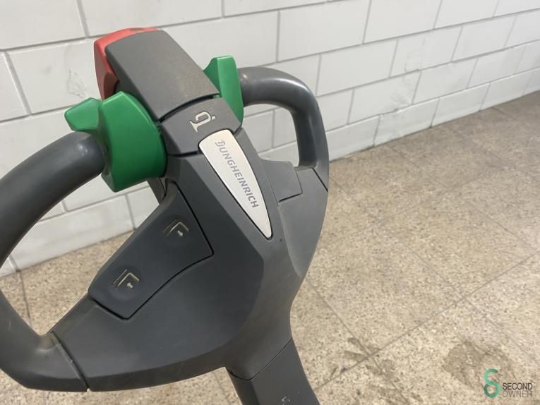 Stackers Electric Jungheinrich EJC 112 2014