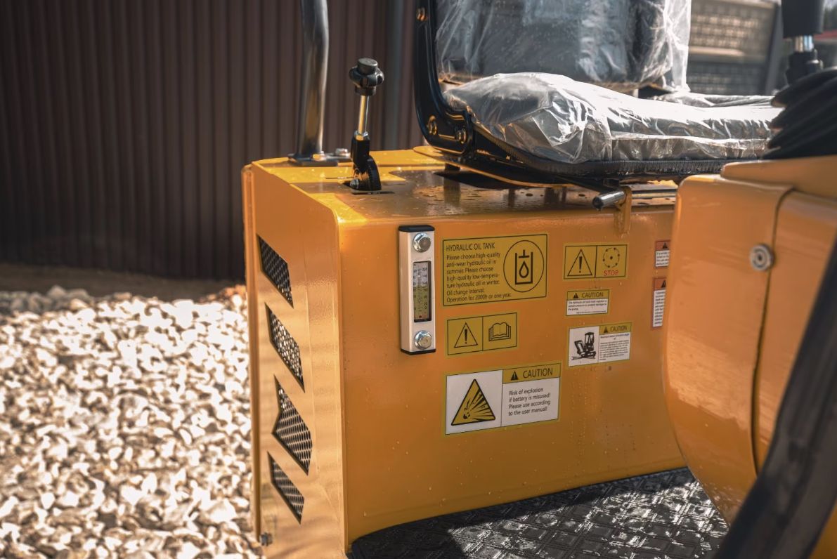 Minigraver Kingway zwenkarm 3 gratis bakken, duim + levering