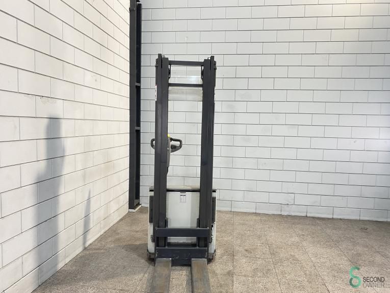 Stackers Electric Atlet PS125TV359 2012