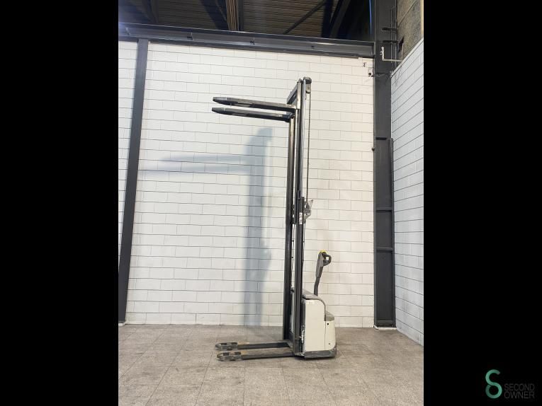 Stackers Electric Atlet PS125TV359 2012