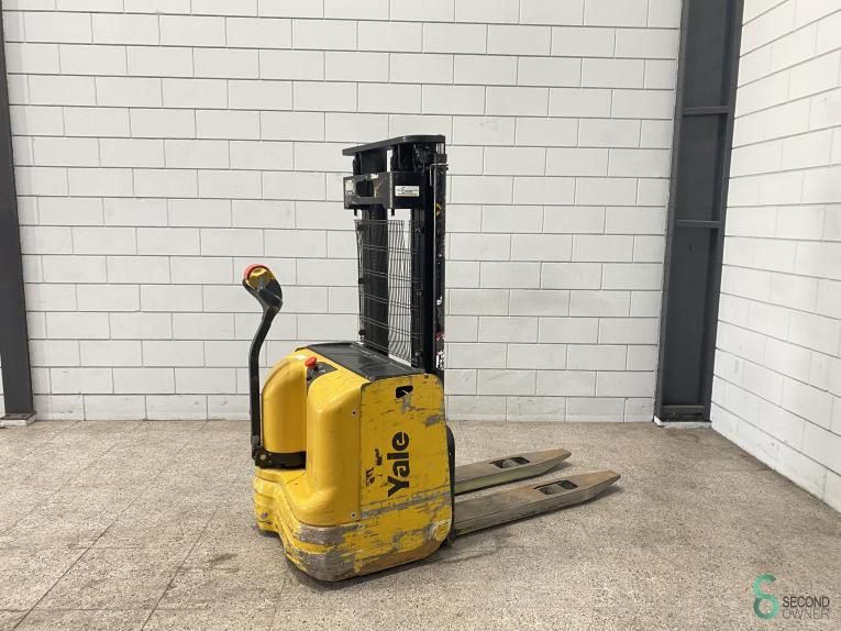 Stapler Elektrisch Yale MS 12 2005