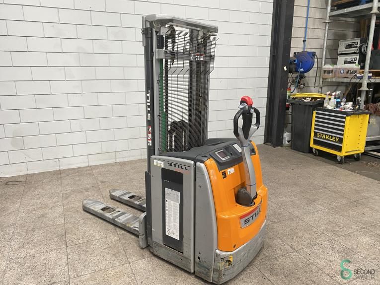 Stackers Electric Still EXV14 2019