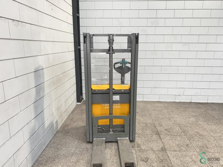 Stackers Electric Jungheinrich EJC 112 2017