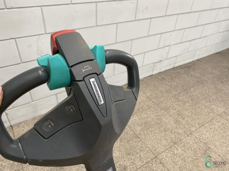 Stackers Electric Jungheinrich EJC 112 2017