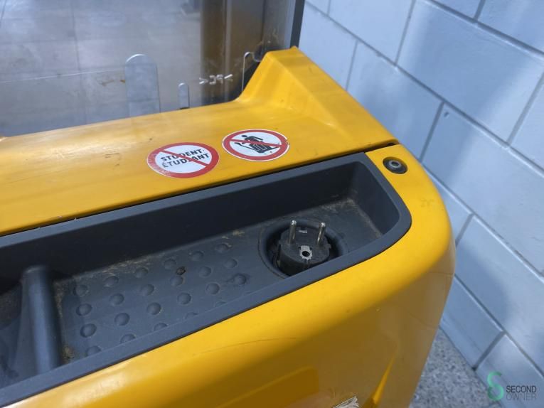 Stackers Electric Jungheinrich EJC 112 2017