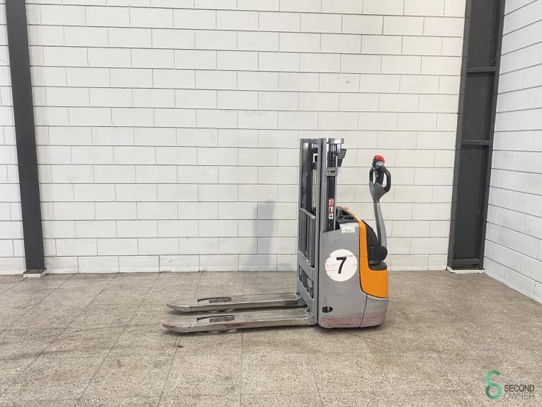 Stackers Electric Still EXV10 2019