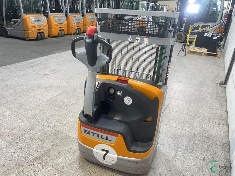 Stackers Electric Still EXV10 2019