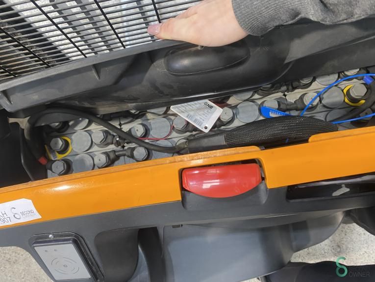 Stackers Electric Still EXV10 2019