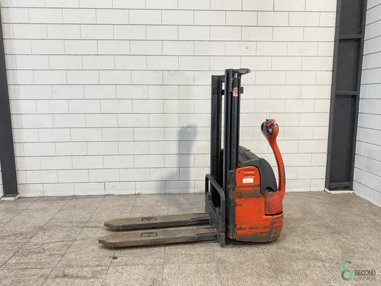 Stackers Electric Linde L10 2007