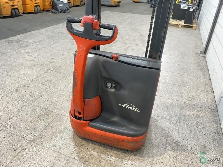 Stackers Electric Linde L10 2007