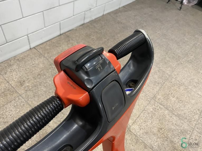 Stackers Electric Linde L10 2007