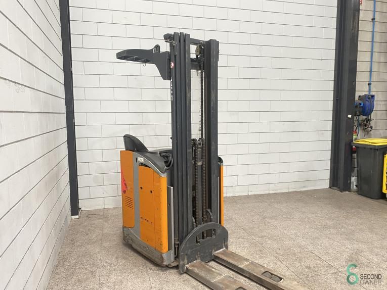 Stackers Electric Still FV-X12 2012