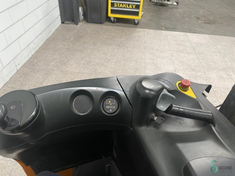 Stackers Electric Still FV-X12 2012