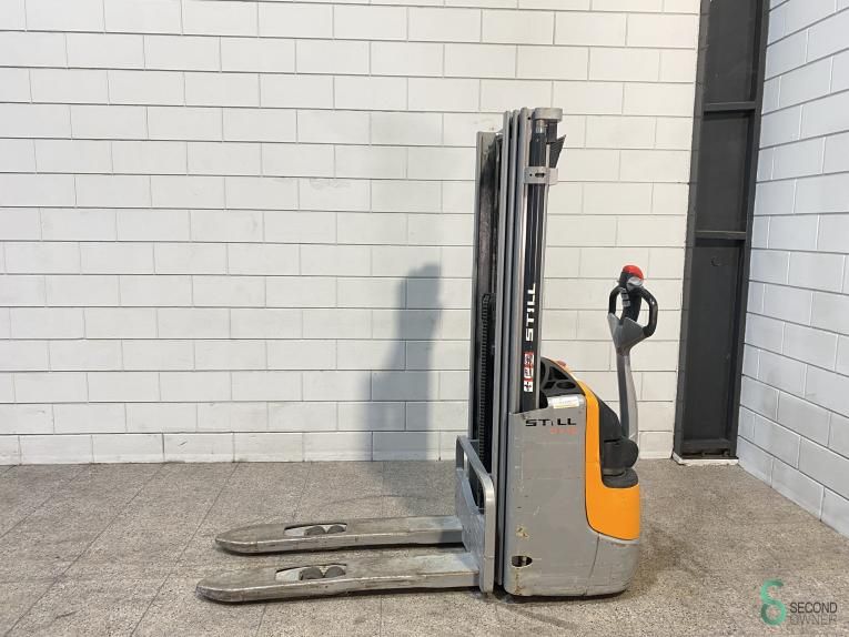 Stapelaars Elektrisch Still EXV12 2021