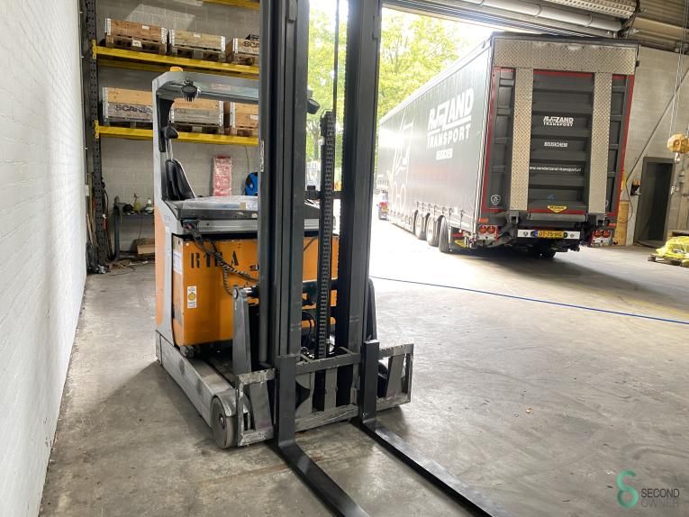 Schubmaststapler Elektrisch Still FM-X17 2017