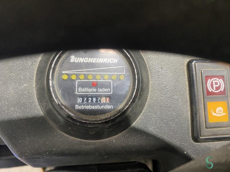 Reachtrucks Electric Jungheinrich ETV Q25 2001