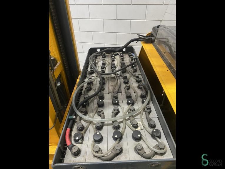 Reachtrucks Electric Jungheinrich ETV Q25 2001