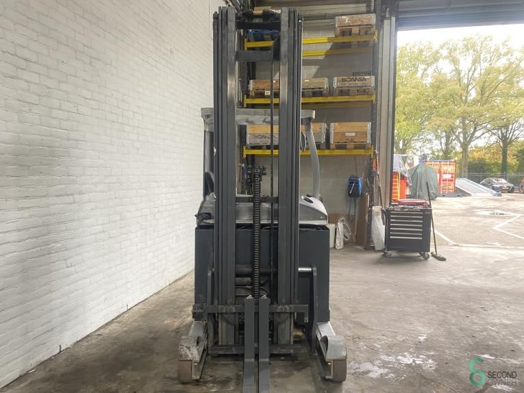 Reachtrucks Electric Still FM-X10 2013