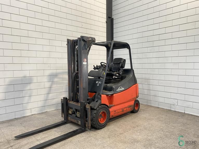 Forklifts Electric Linde E 30/600 2008