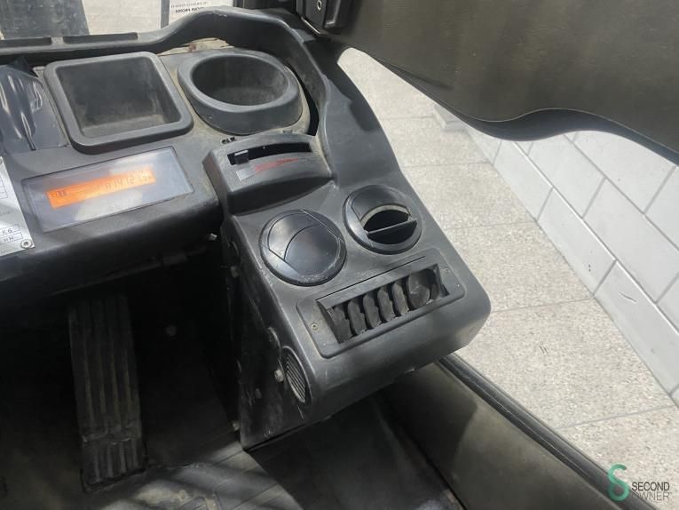 Forklifts LPG Toyota 02-8 FGF 30 2008