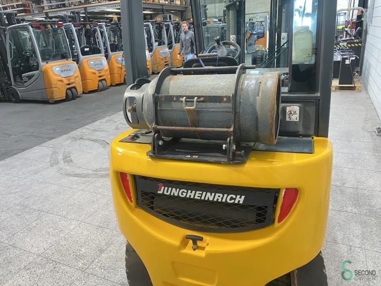 Gabelstapler LPG Jungheinrich TFG 425 2008