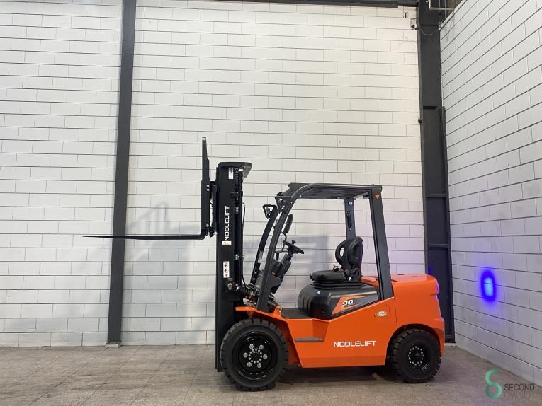 Forklifts Electric Noblelift CPD30-AF1S 2025
