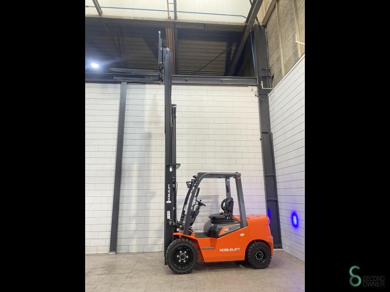 Forklifts Electric Noblelift CPD30-AF1S 2025