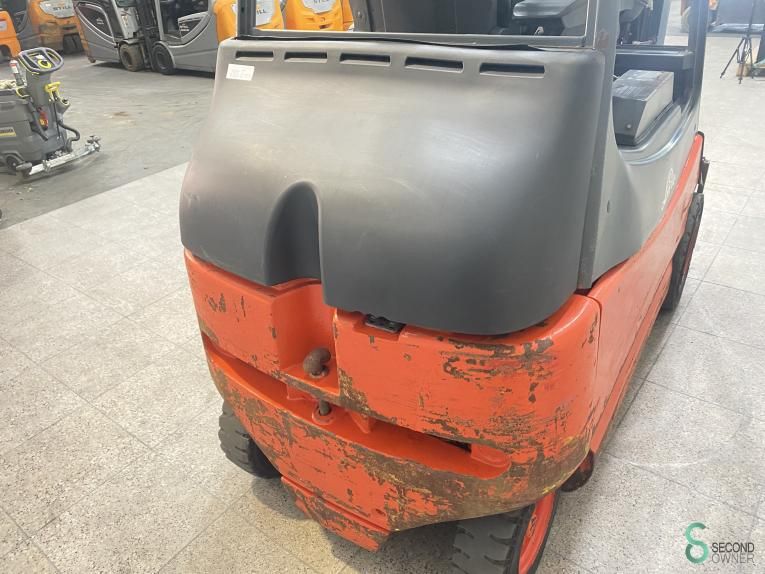 Gabelstapler Elektrisch Linde E 30/600 2002